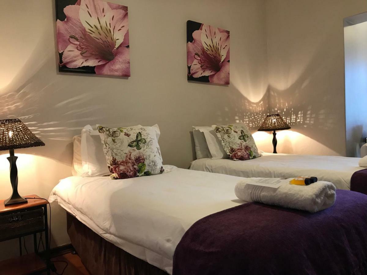 Hoogeind Manor Bed and Breakfast Somerset West Buitenkant foto